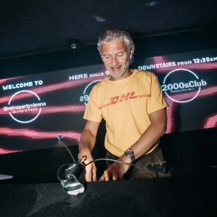 90ies & 2000s Club