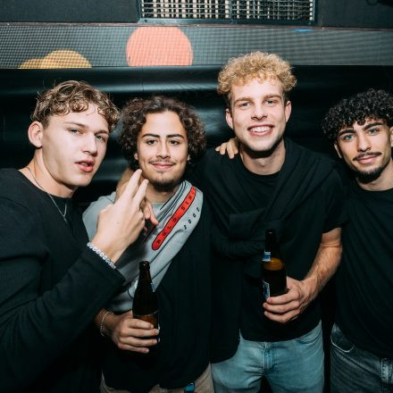 90ies & 2000s Club