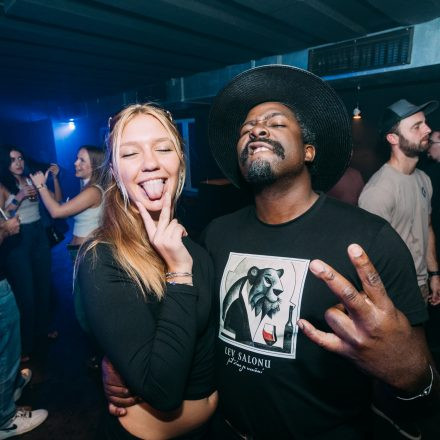 90ies & 2000s Club