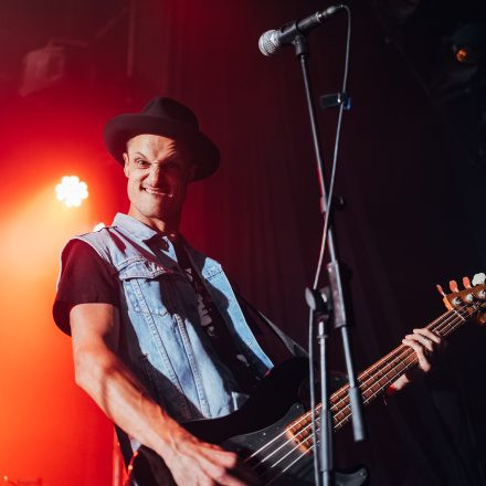 Harri Stojka & Band - Anarchy
