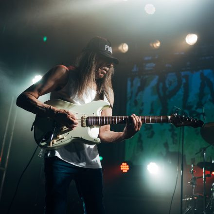 Harri Stojka & Band - Anarchy