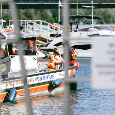 Rock On The Water - Fluss mit Lustig!