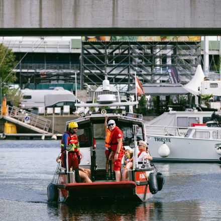 Rock On The Water - Fluss mit Lustig!