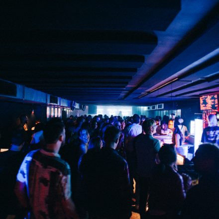 90ies & 2000s SINGLE Party <3