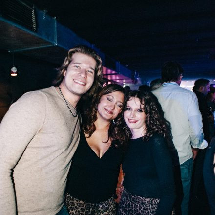 90ies & 2000s SINGLE Party <3