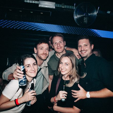 90ies & 2000s SINGLE Party <3