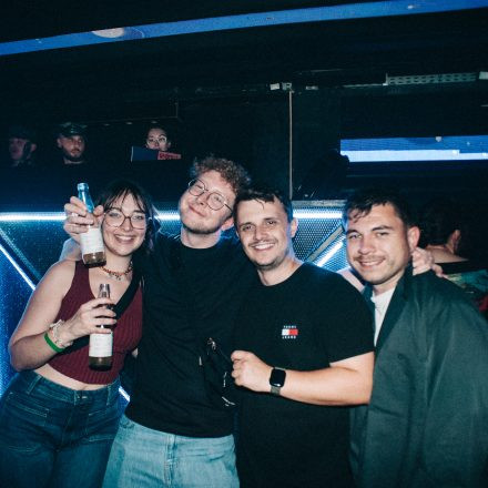 90ies & 2000s SINGLE Party <3