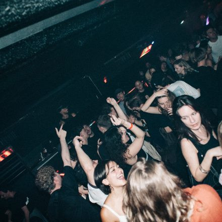 90ies & 2000s SINGLE Party <3