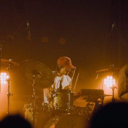 Naked Cameo