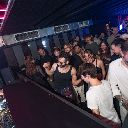 BEATDOWN x DRUM & BASSICK w/ Absu_NTQL