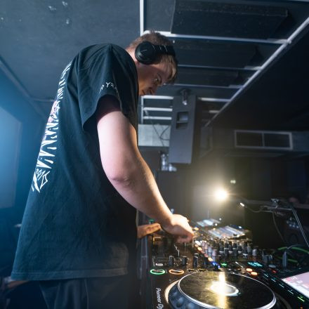 BEATDOWN x DRUM & BASSICK w/ Absu_NTQL