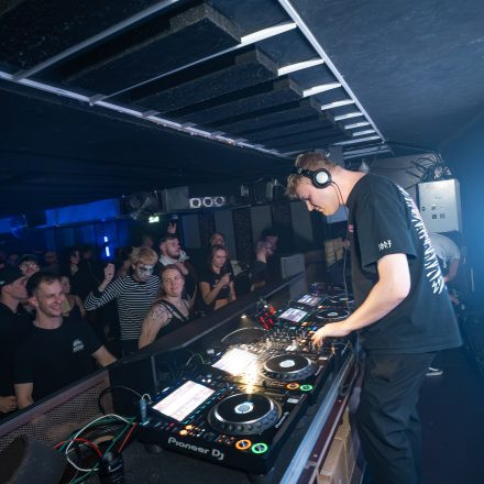 BEATDOWN x DRUM & BASSICK w/ Absu_NTQL