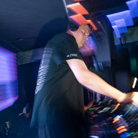 BEATDOWN x DRUM & BASSICK w/ Absu_NTQL