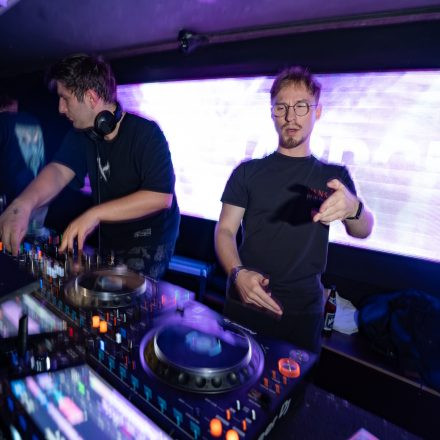 BEATDOWN x DRUM & BASSICK w/ Absu_NTQL