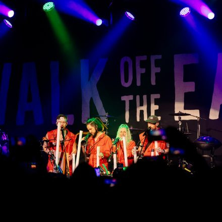 Walk Off The Earth
