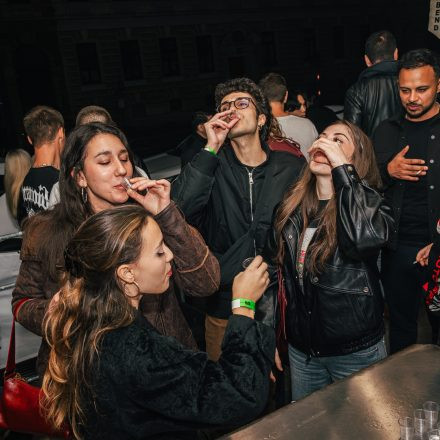BEHAVE! X STUWO - Semester Opening