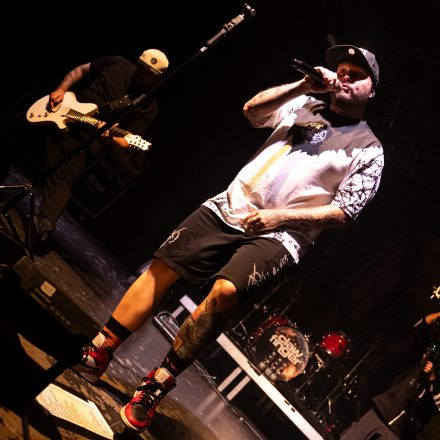 Clawfinger