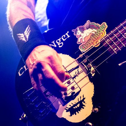Clawfinger