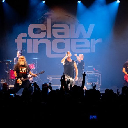 Clawfinger