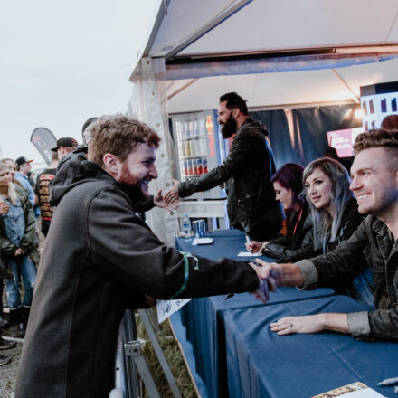 Nova Rock Festival 2018 - Day 1 - Autogrammzelt @ Pannonia Fields