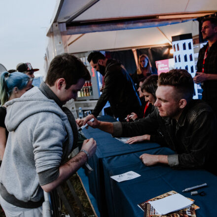 Nova Rock Festival 2018 - Day 1 - Autogrammzelt @ Pannonia Fields