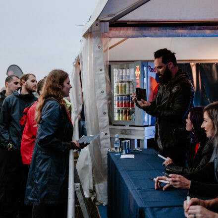 Nova Rock Festival 2018 - Day 1 - Autogrammzelt @ Pannonia Fields