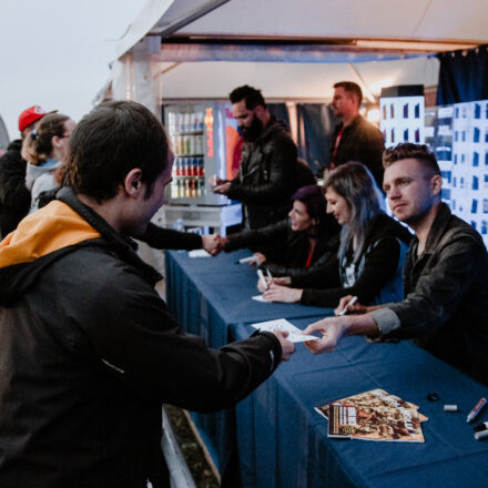 Nova Rock Festival 2018 - Day 1 - Autogrammzelt @ Pannonia Fields