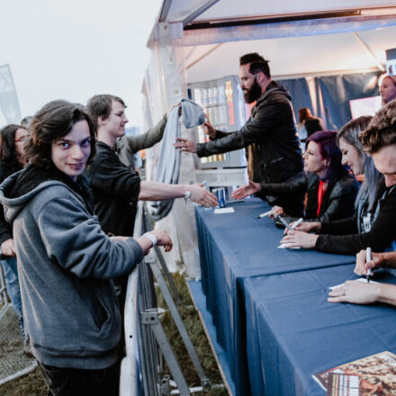 Nova Rock Festival 2018 - Day 1 - Autogrammzelt @ Pannonia Fields