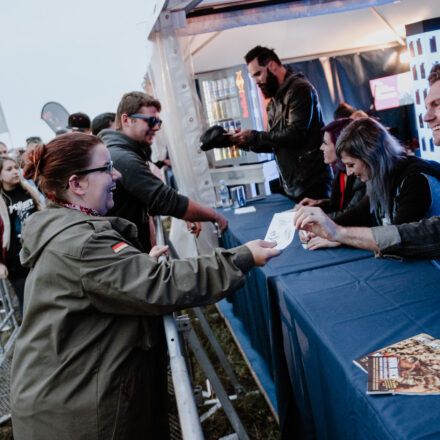 Nova Rock Festival 2018 - Day 1 - Autogrammzelt @ Pannonia Fields