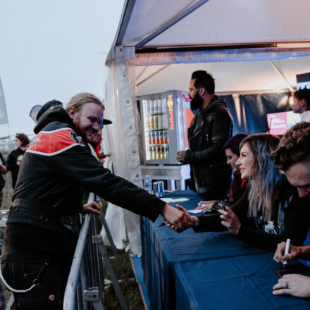 Nova Rock Festival 2018 - Day 1 - Autogrammzelt @ Pannonia Fields