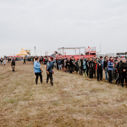 Nova Rock Festival 2018 - Day 1 - Autogrammzelt @ Pannonia Fields