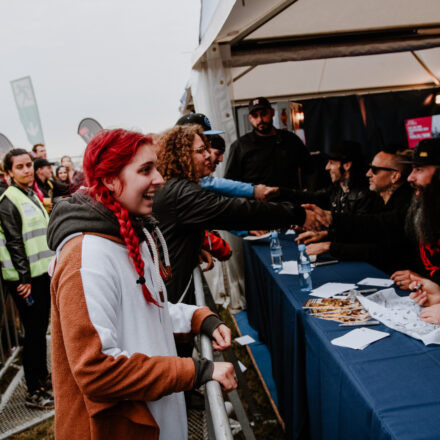 Nova Rock Festival 2018 - Day 1 - Autogrammzelt @ Pannonia Fields