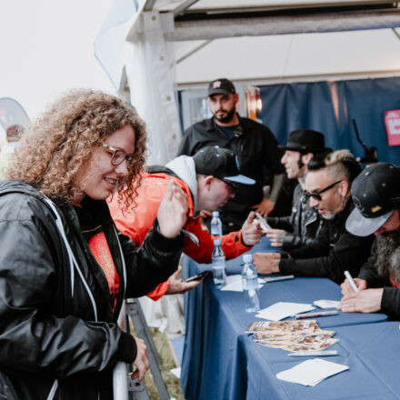 Nova Rock Festival 2018 - Day 1 - Autogrammzelt @ Pannonia Fields