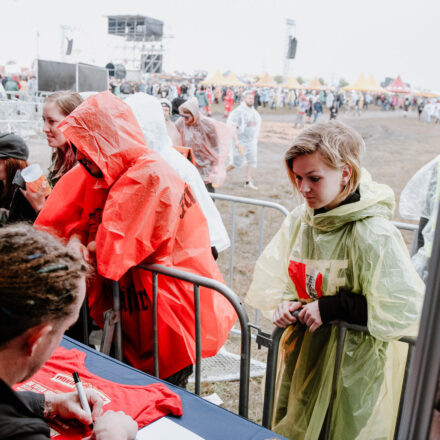 Nova Rock Festival 2018 - Day 1 - Autogrammzelt @ Pannonia Fields