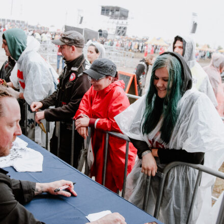 Nova Rock Festival 2018 - Day 1 - Autogrammzelt @ Pannonia Fields