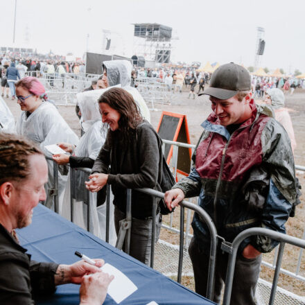 Nova Rock Festival 2018 - Day 1 - Autogrammzelt @ Pannonia Fields