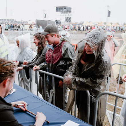 Nova Rock Festival 2018 - Day 1 - Autogrammzelt @ Pannonia Fields