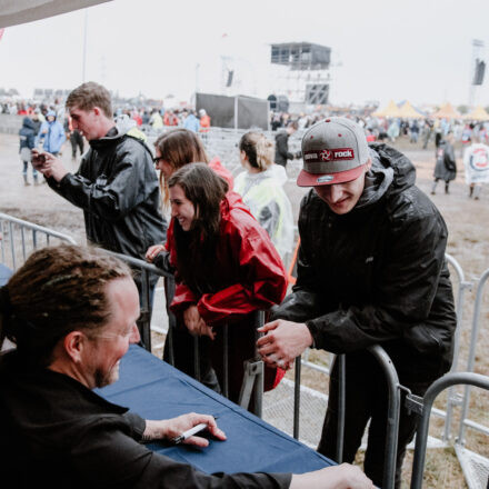 Nova Rock Festival 2018 - Day 1 - Autogrammzelt @ Pannonia Fields