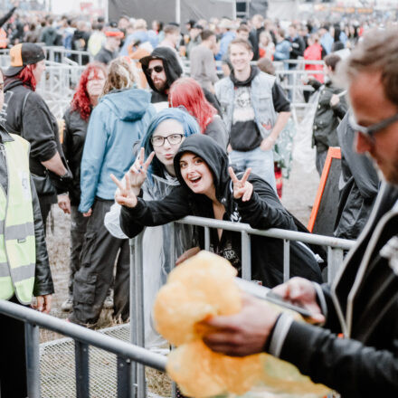 Nova Rock Festival 2018 - Day 1 - Autogrammzelt @ Pannonia Fields