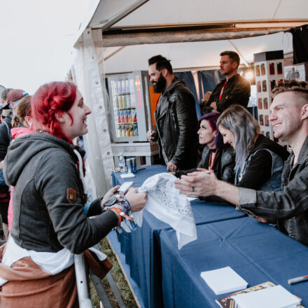 Nova Rock Festival 2018 - Day 1 - Autogrammzelt @ Pannonia Fields