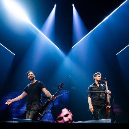 2Cellos World Tour 2022