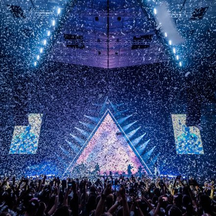Thirty Seconds To Mars