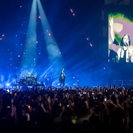 Thirty Seconds To Mars