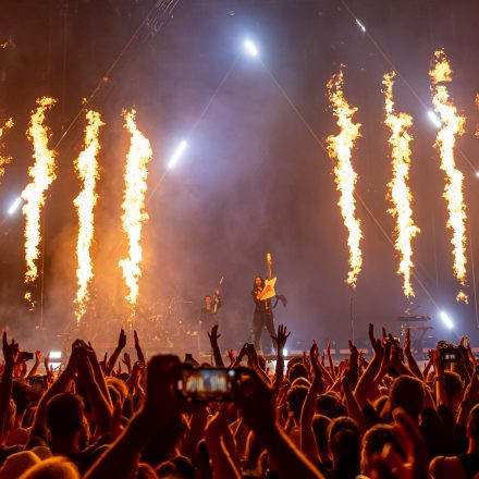 Thirty Seconds To Mars