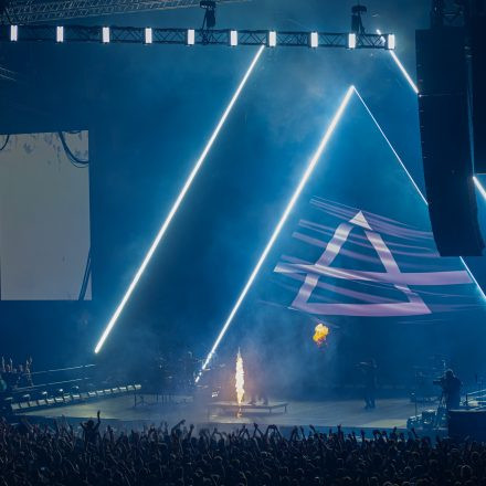 Thirty Seconds To Mars