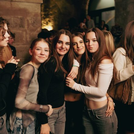 LEO'S AFTERPARTY