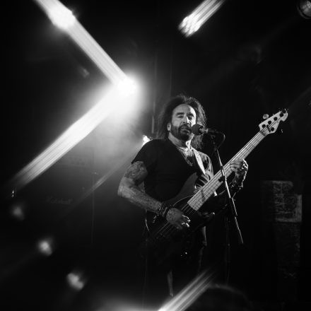 Marco Mendoza