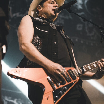 The BossHoss: Black Is Beautiful Tour @ Stadthalle Wien