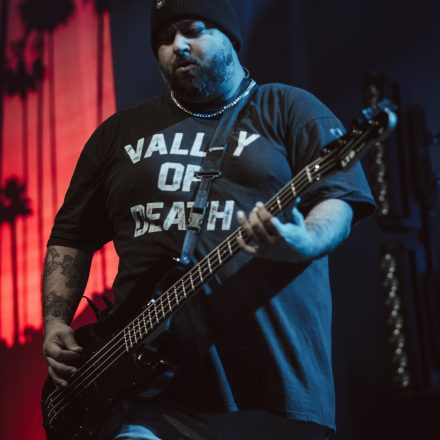 Lionheart, Suicide Silence