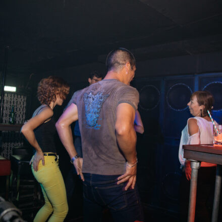 90ies Club Ice Ice, Baby! @ The Loft